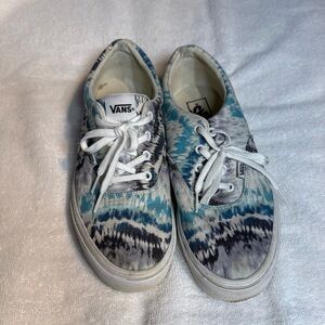 Vans Tie-Dye Canvas women’s size 10 Sneakers in Blue, Gray & White